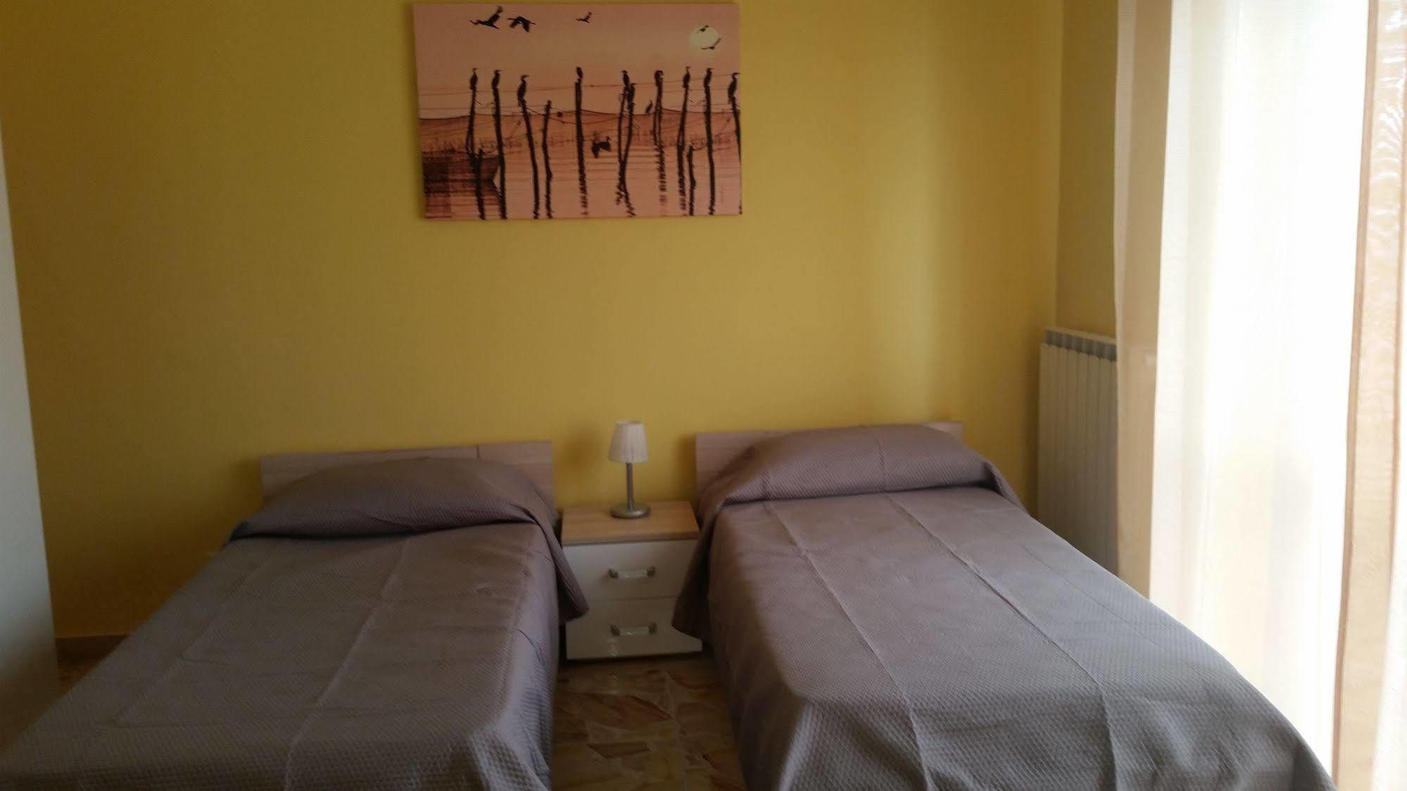 B&B Don Pedro Riposto Luaran gambar